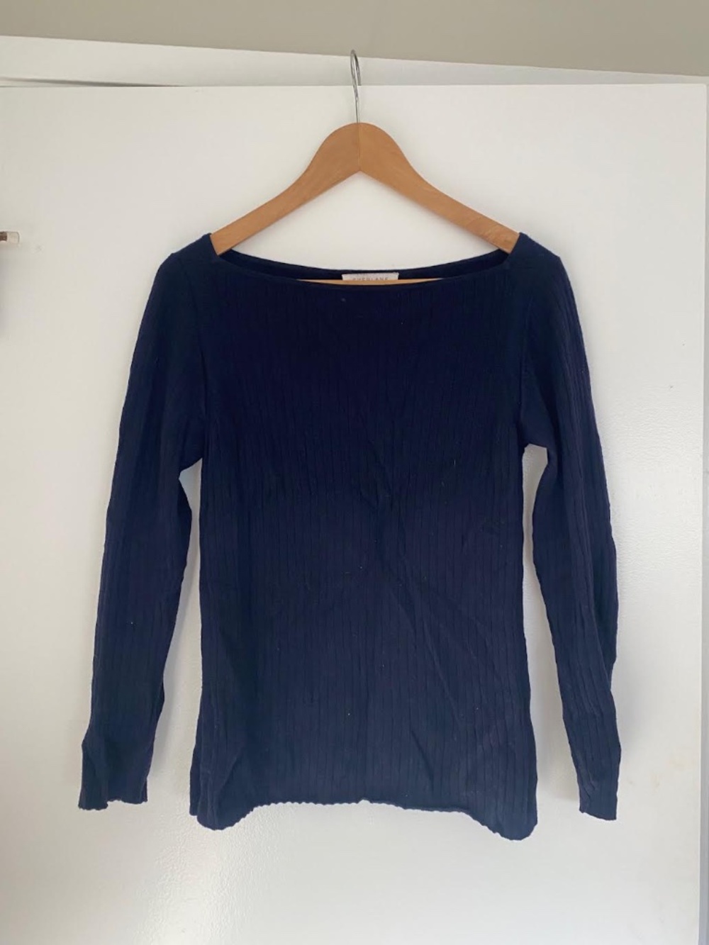 Everlane Women's Navy and Black Shirt